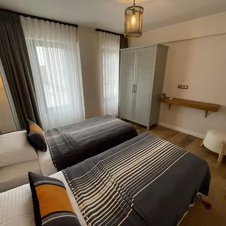 Oikos Apartahotel
