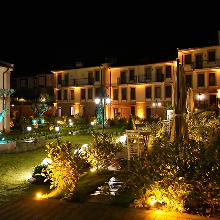 Oikos Apartahotel