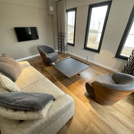 Apartahotel Oikos